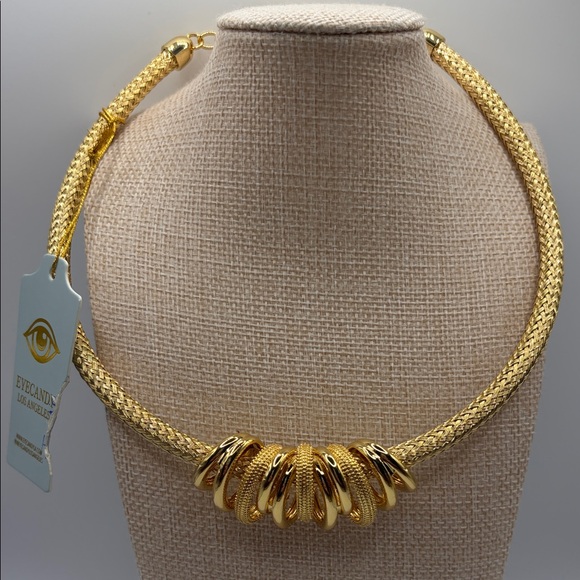 eye candy Jewelry - NWT Eye Candy Gold Statement Necklace removable pendant